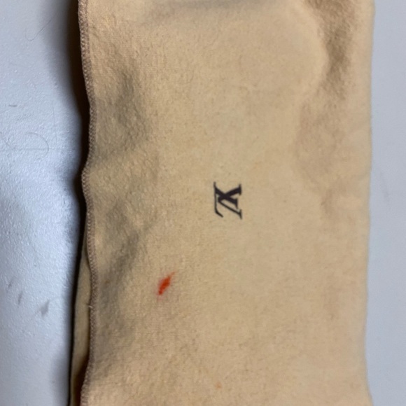 Louis Vuitton POCHETTE ACCESSOIRES - Picture 12 of 12